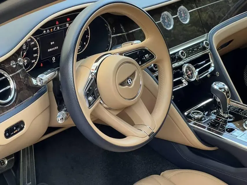 2022 Bentley Flying Spur 4.0T 550HP V8 8DCT,autocango,china used car exporter,china ev exporter,chinese used car exporter,chinese used ev exporter