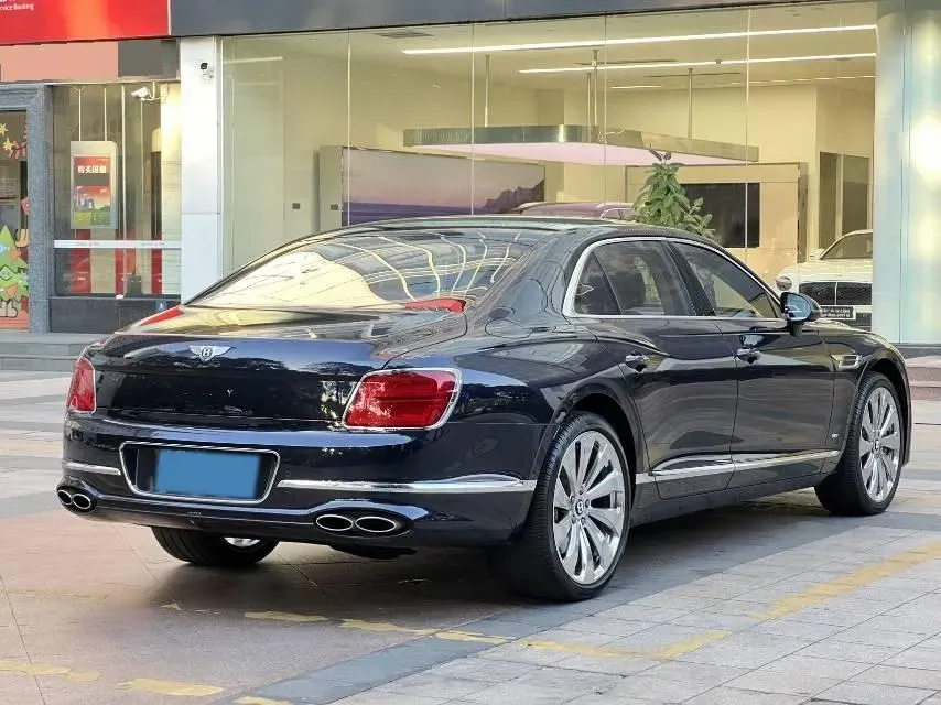 2022 Bentley Flying Spur 4.0T 550HP V8 8DCT,autocango,china used car exporter,china ev exporter,chinese used car exporter,chinese used ev exporter