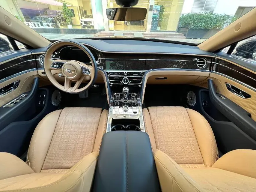 2022 Bentley Flying Spur 4.0T 550HP V8 8DCT,autocango,china used car exporter,china ev exporter,chinese used car exporter,chinese used ev exporter