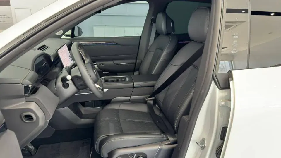 2025 Zeekr 7X BEV 100KWH,autocango,china used car exporter,china ev exporter,chinese used car exporter,chinese used ev exporter