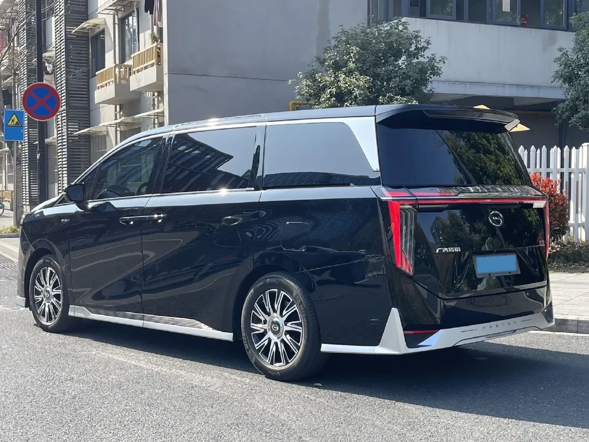 2024 GAC Trumpchi E9 2.0T 190HP L4 2DHT PHEV 25.57KWH,autocango,china used car exporter,china ev exporter,chinese used car exporter,chinese used ev exporter