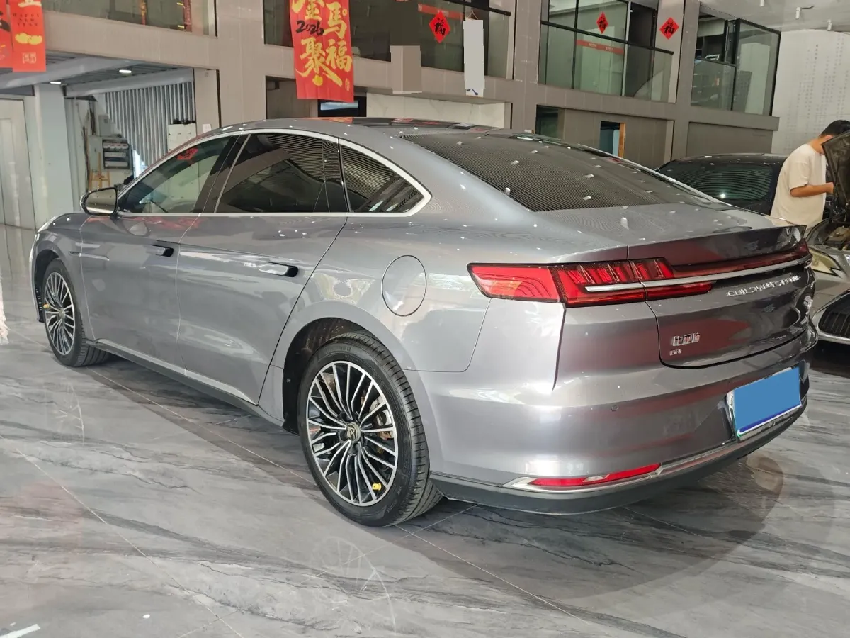 2020 WEY VV7 2.0T 227HP L4 7DCT PHEV,autocango,china used car exporter,china ev exporter,chinese used car exporter,chinese used ev exporter