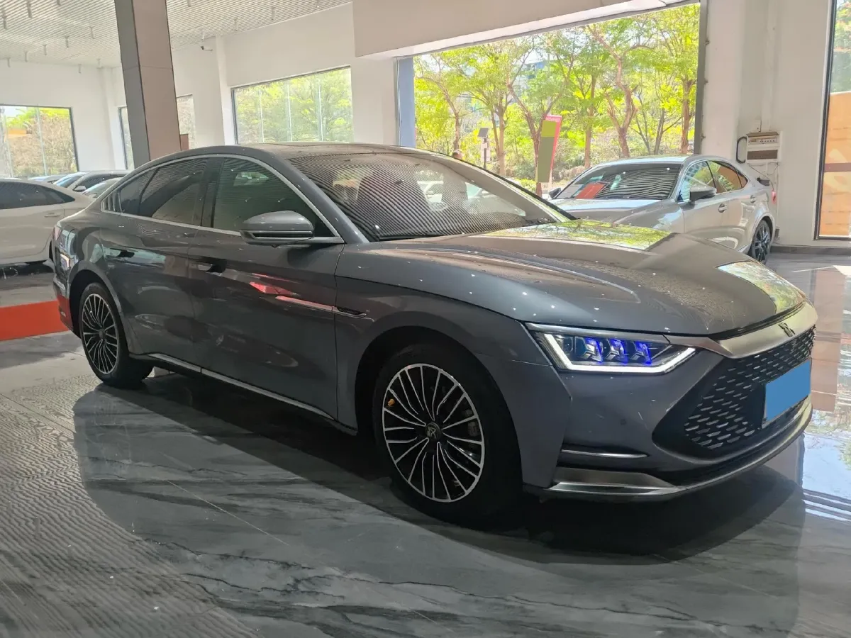 2020 WEY VV7 2.0T 227HP L4 7DCT PHEV,autocango,china used car exporter,china ev exporter,chinese used car exporter,chinese used ev exporter