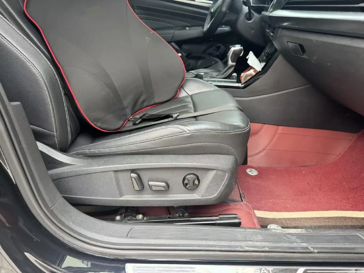 2022 Xpeng P7 BEV 60.2KWH,autocango,china used car exporter,china ev exporter,chinese used car exporter,chinese used ev exporter