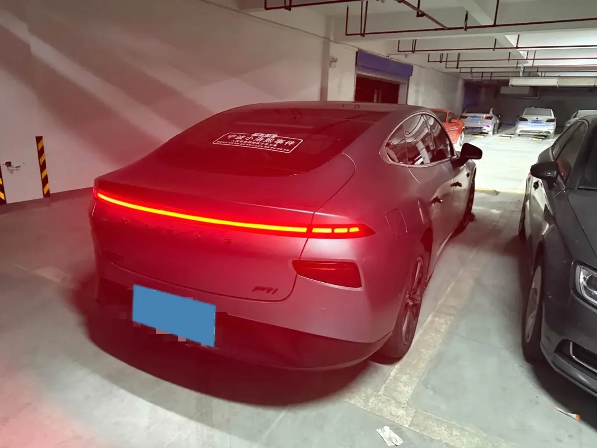 2022 Xpeng P7 BEV 70.8KWH,autocango,china used car exporter,china ev exporter,chinese used car exporter,chinese used ev exporter