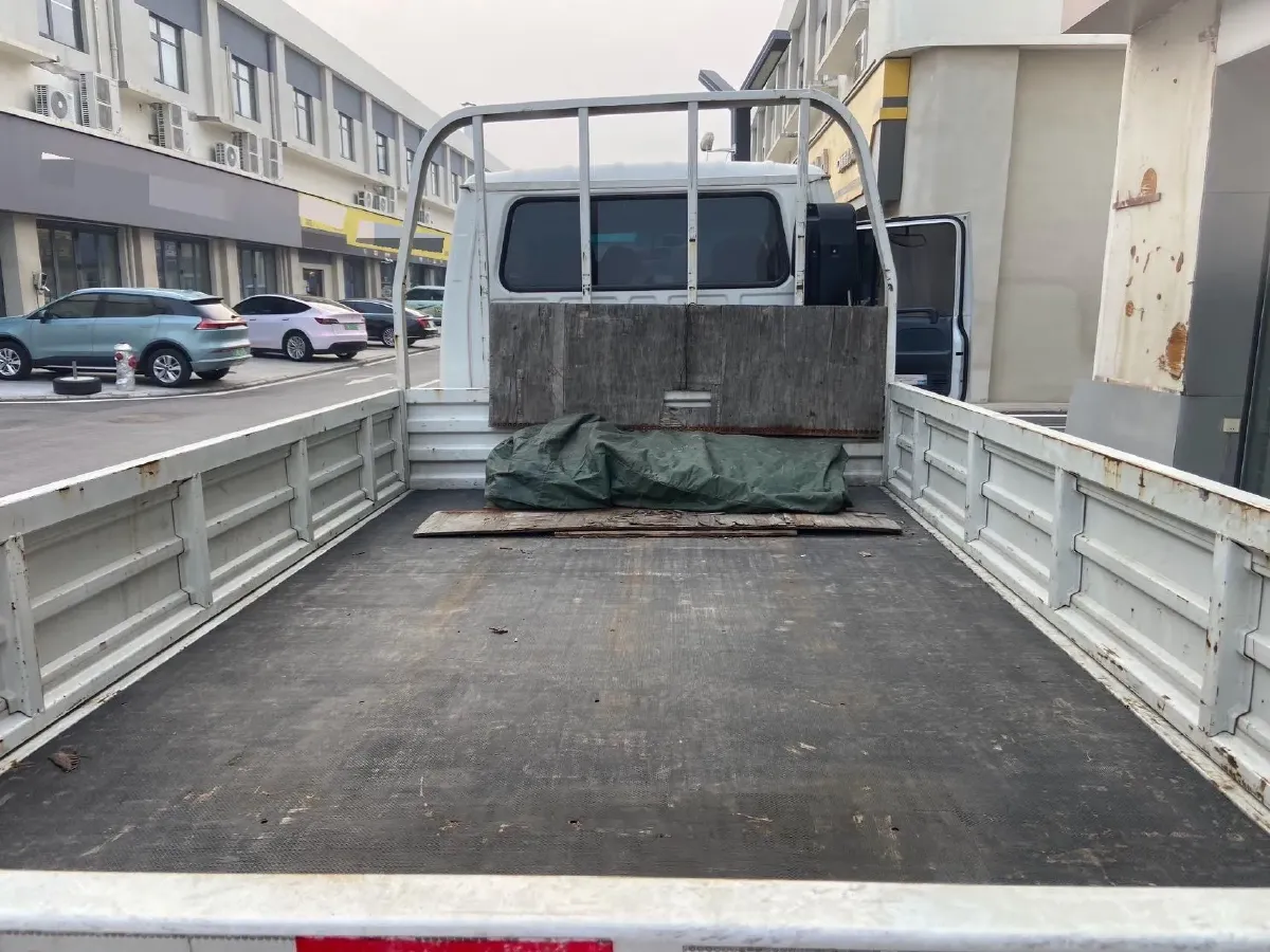 2025 Isuzu Light Truck 5MT,autocango,china used car exporter,china ev exporter,chinese used car exporter,chinese used ev exporter