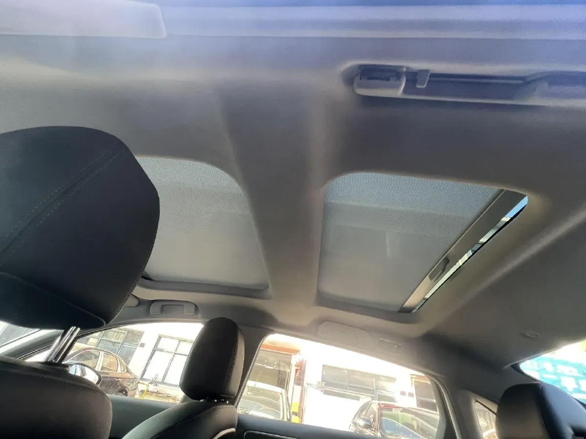 2021 Citroen C6 1.8T 211HP L4 8AT,autocango,china used car exporter,china ev exporter,chinese used car exporter,chinese used ev exporter