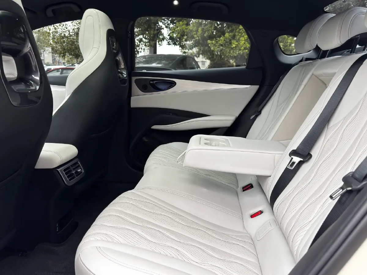 2024 BYD Seal06 1.5L 101HP L4 E-CVT PHEV 15.87KWH,autocango,china used car exporter,china ev exporter,chinese used car exporter,chinese used ev exporter