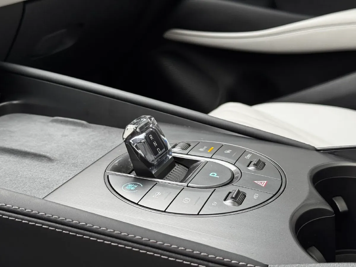 2024 BYD Seal06 1.5L 101HP L4 E-CVT PHEV 15.87KWH,autocango,china used car exporter,china ev exporter,chinese used car exporter,chinese used ev exporter