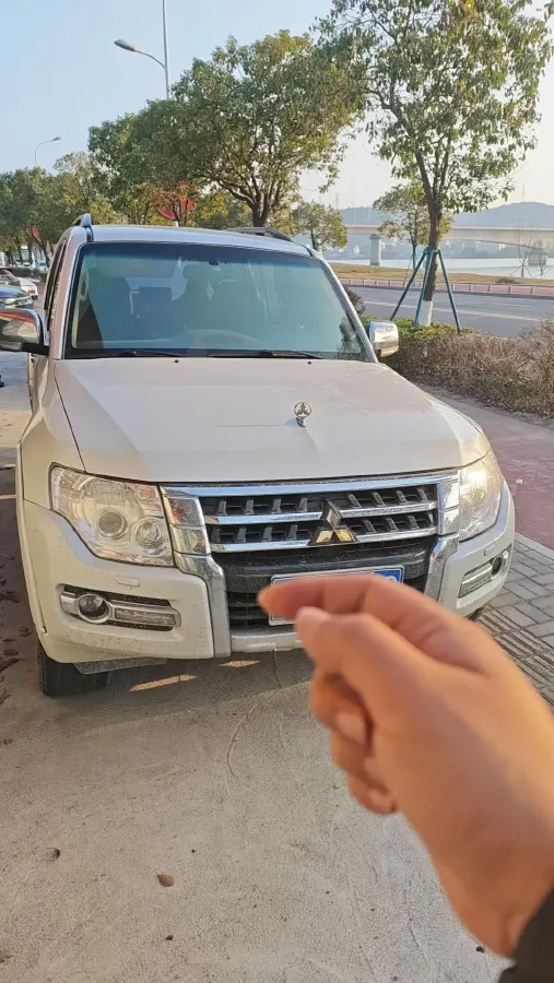 2017 Honda Jade 1.8L 141HP L4 5AT,autocango,china used car exporter,china ev exporter,chinese used car exporter,chinese used ev exporter