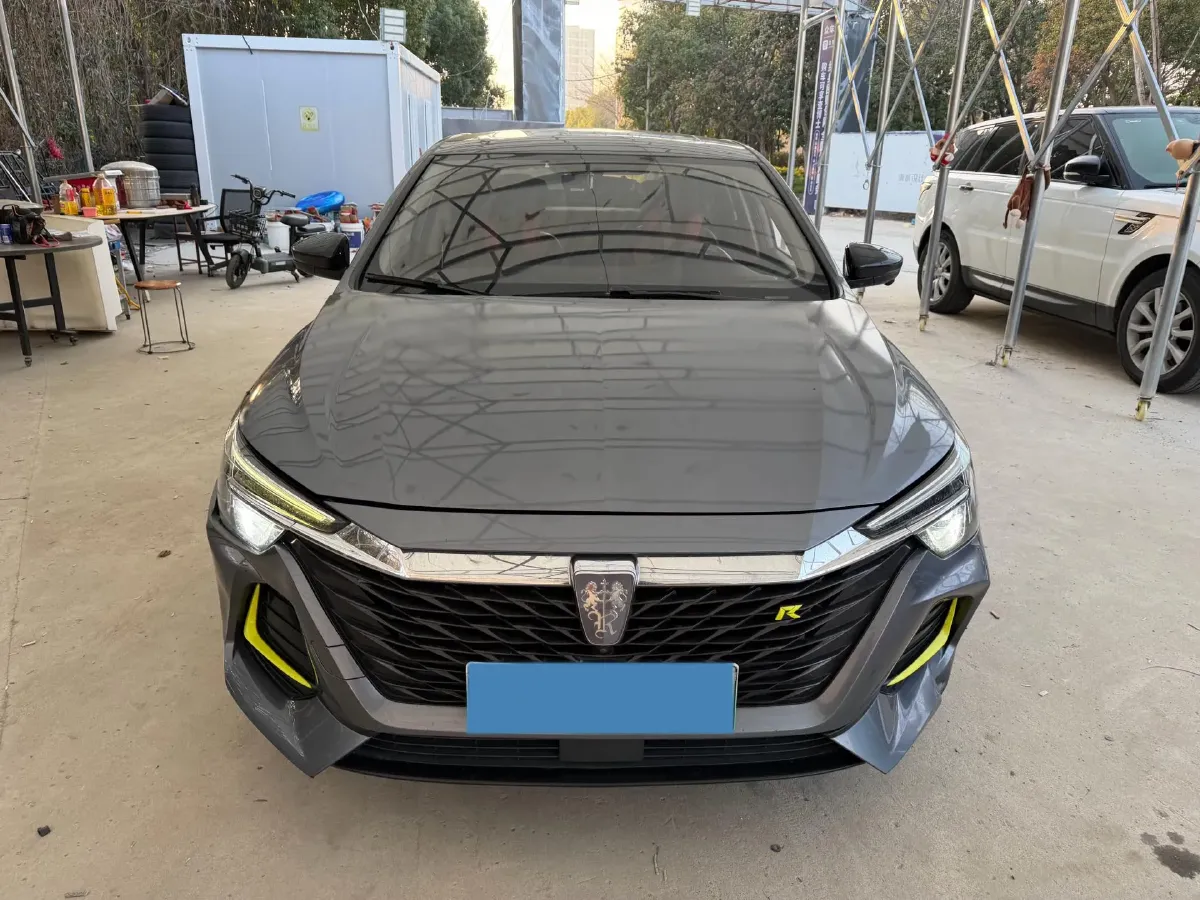 2020 Roewe i6 MAX 1.5T 169HP L4 AMT PHEV,autocango,china used car exporter,china ev exporter,chinese used car exporter,chinese used ev exporter