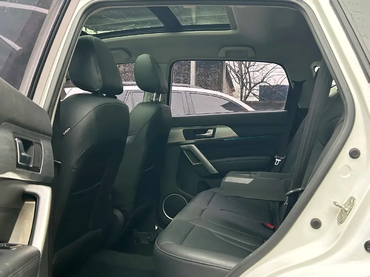 2017 Haval H2 1.5T 150HP L4 6MT,autocango,china used car exporter,china ev exporter,chinese used car exporter,chinese used ev exporter