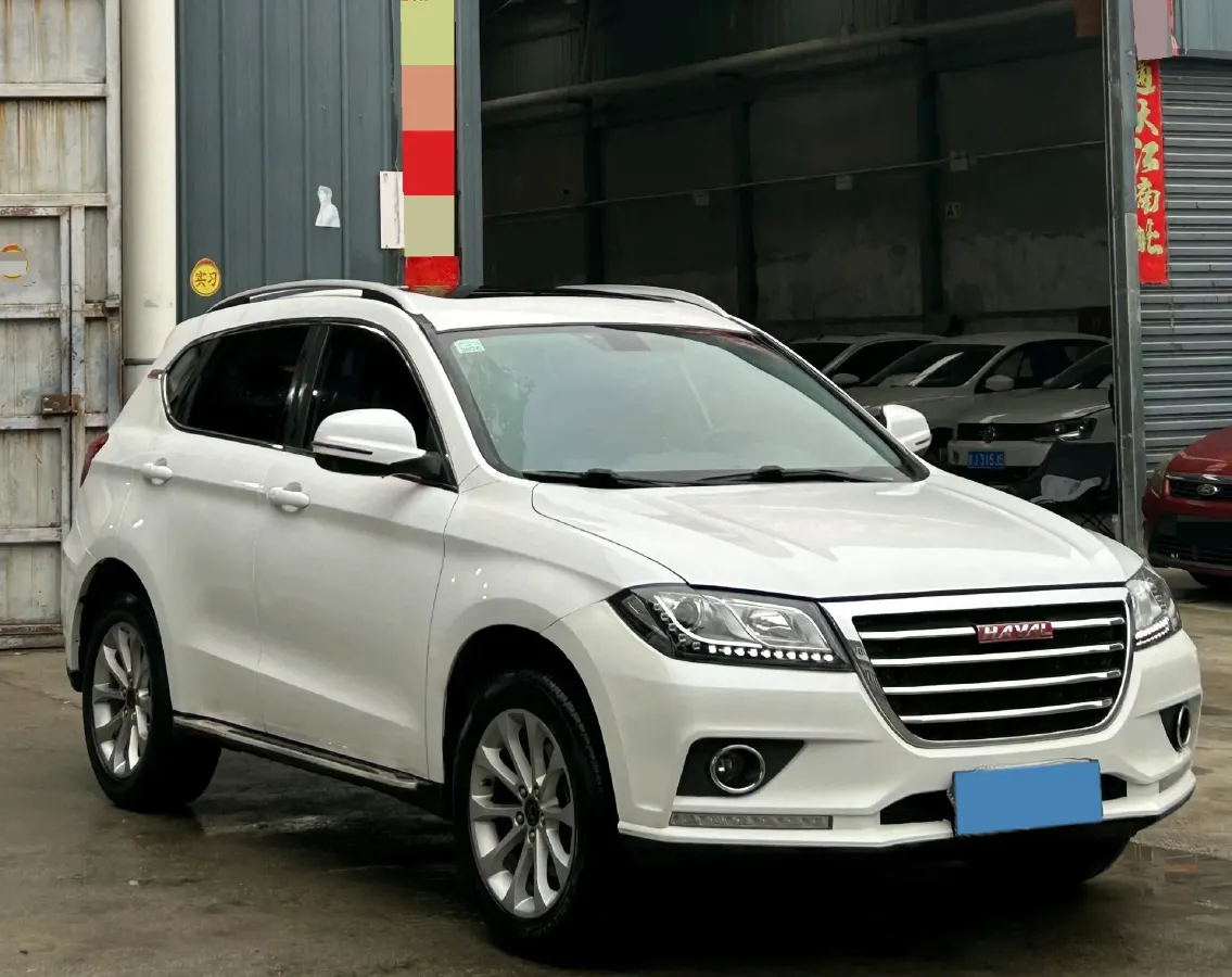 2017 Haval H2 1.5T 150HP L4 6MT,autocango,china used car exporter,china ev exporter,chinese used car exporter,chinese used ev exporter