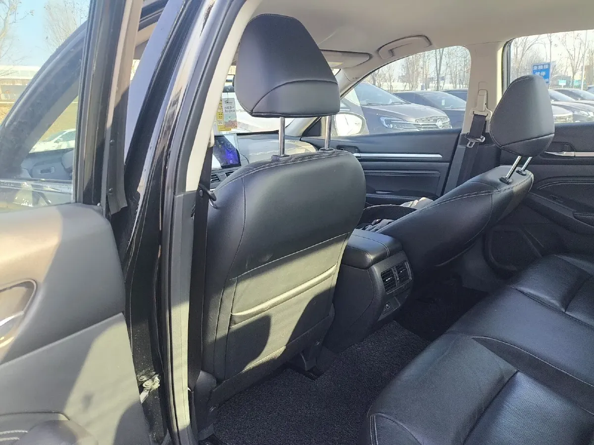 2021 Nissan Teana 2.0L 156HP L4 CVT,autocango,china used car exporter,china ev exporter,chinese used car exporter,chinese used ev exporter