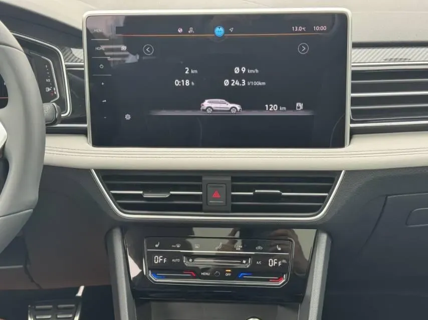 2024 Volkswagen Tiguan L 2.0T 186HP L4 7DCT,autocango,china used car exporter,china ev exporter,chinese used car exporter,chinese used ev exporter