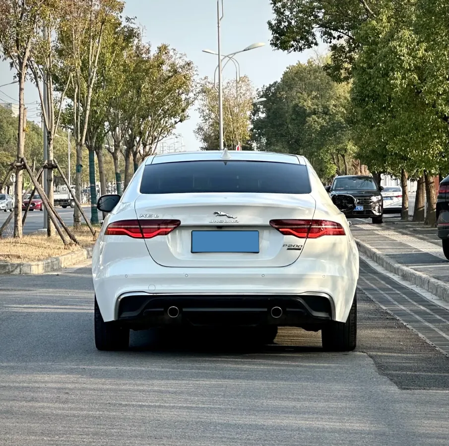 2020 Jaguar XEL 2.0T 200HP L4 8AT,autocango,china used car exporter,china ev exporter,chinese used car exporter,chinese used ev exporter