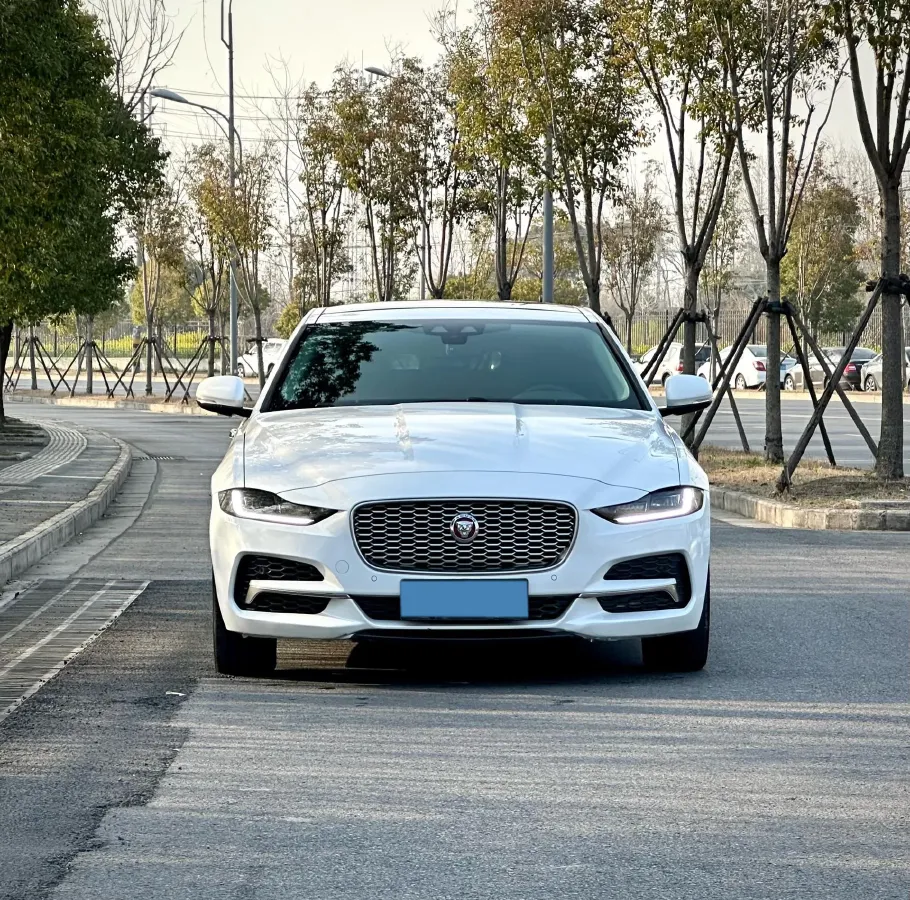 2020 Jaguar XEL 2.0T 200HP L4 8AT,autocango,china used car exporter,china ev exporter,chinese used car exporter,chinese used ev exporter
