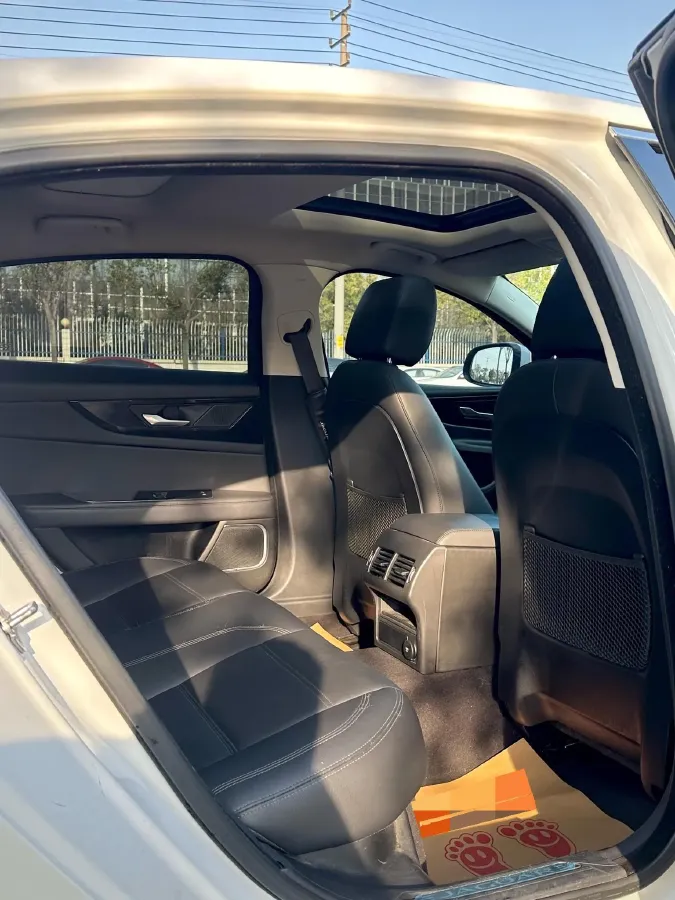 2020 Jaguar XEL 2.0T 200HP L4 8AT,autocango,china used car exporter,china ev exporter,chinese used car exporter,chinese used ev exporter