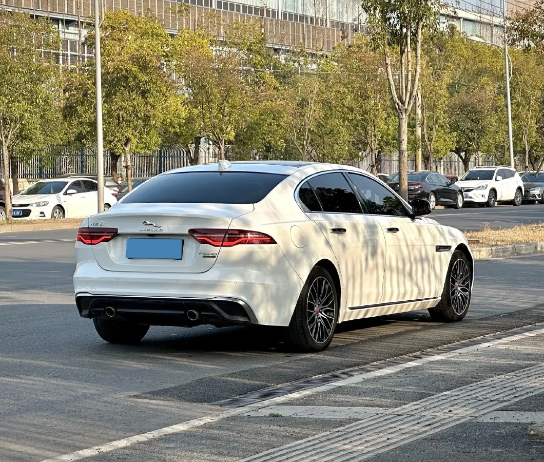 2020 Jaguar XEL 2.0T 200HP L4 8AT,autocango,china used car exporter,china ev exporter,chinese used car exporter,chinese used ev exporter