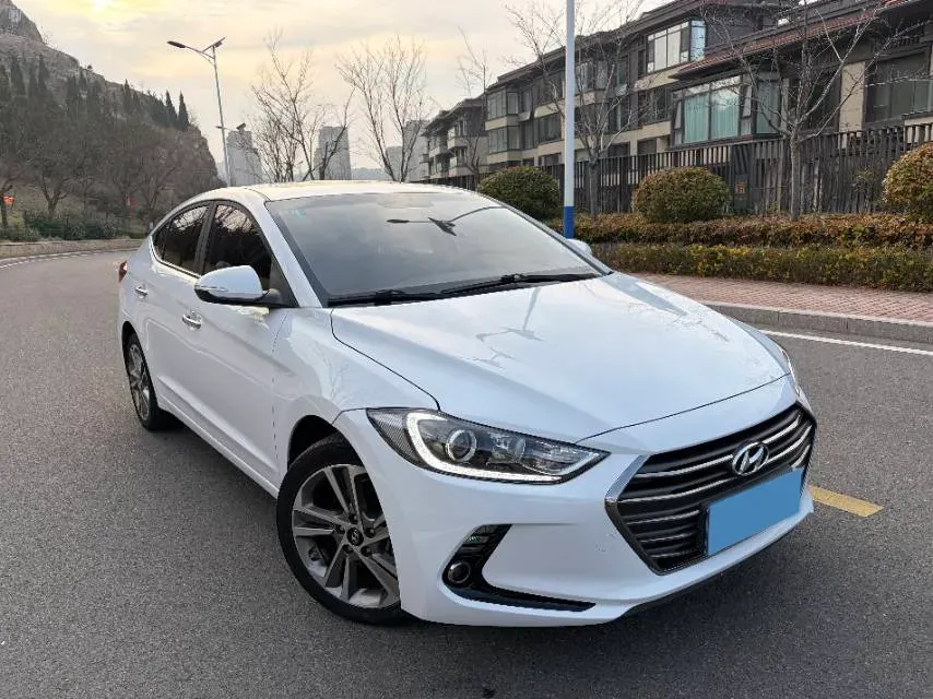 2016 Hyundai Elantra 1.6L 130HP L4 6AT,autocango,china used car exporter,china ev exporter,chinese used car exporter,chinese used ev exporter