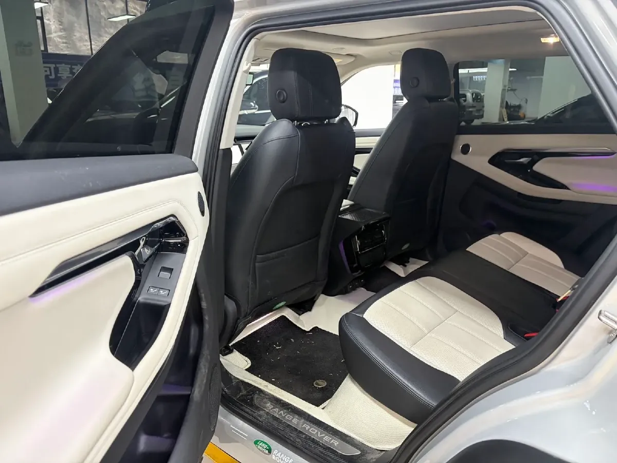 2022 Land Rover Range Rover Evoque 2.0T 249HP L4 9AT,autocango,china used car exporter,china ev exporter,chinese used car exporter,chinese used ev exporter