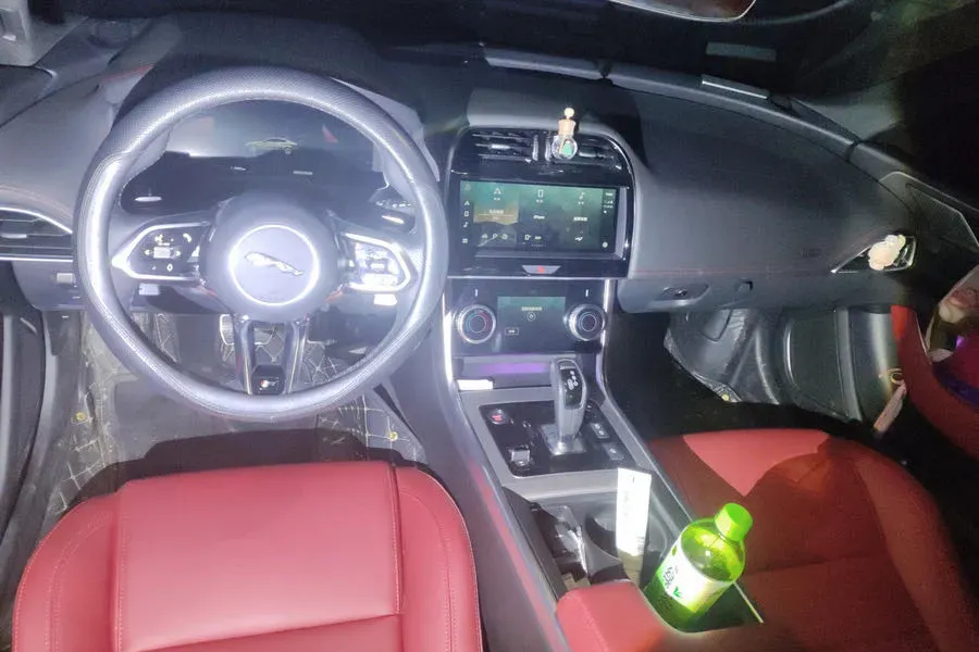 2024 Jaguar XEL 2.0T 250HP L4 8AT,autocango,china used car exporter,china ev exporter,chinese used car exporter,chinese used ev exporter