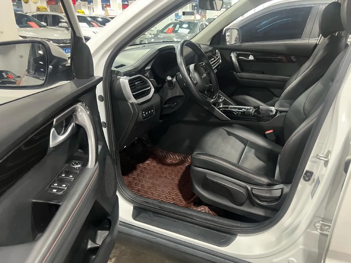 2021 Kia Sportage R 2.0L 161HP L4 6AT,autocango,china used car exporter,china ev exporter,chinese used car exporter,chinese used ev exporter