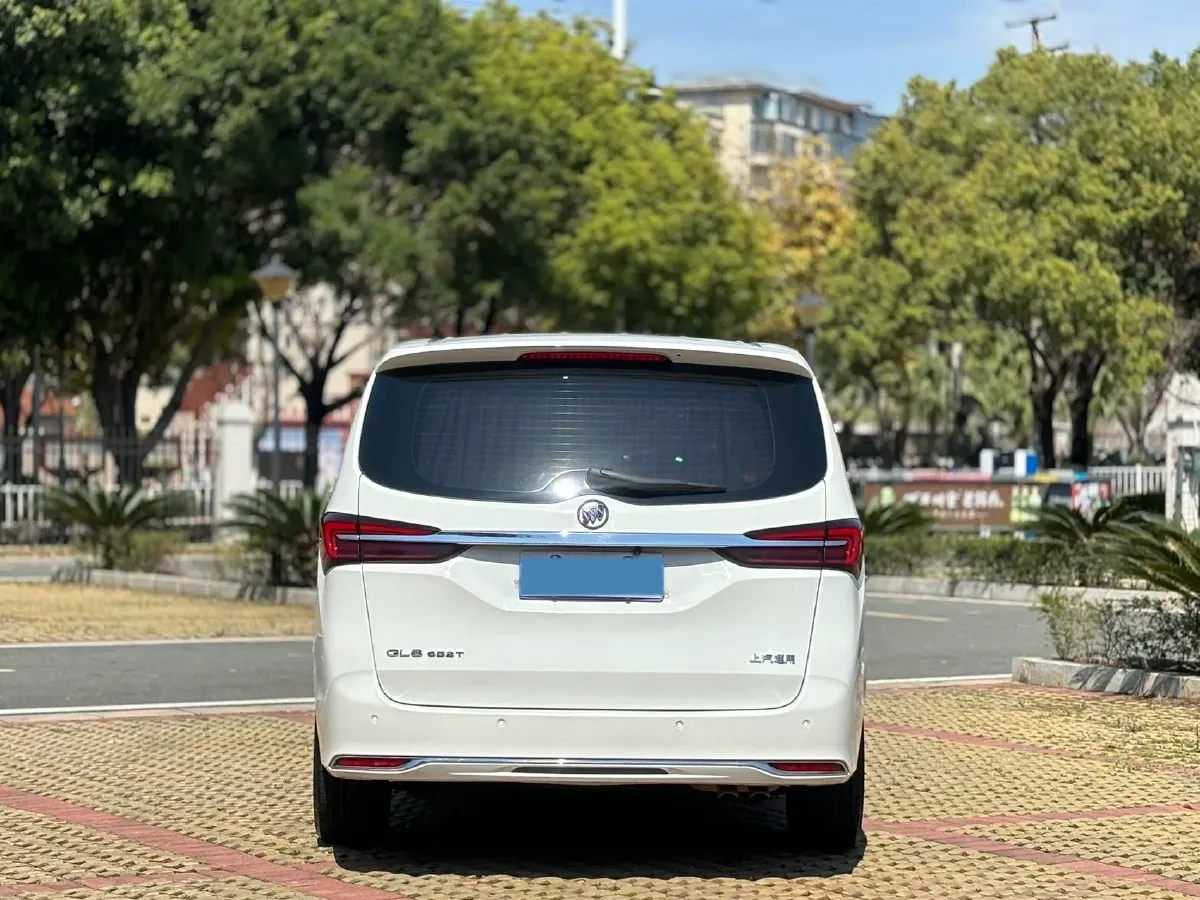 2021 Buick GL8 2.0T 237HP L4 9AT,autocango,china used car exporter,china ev exporter,chinese used car exporter,chinese used ev exporter