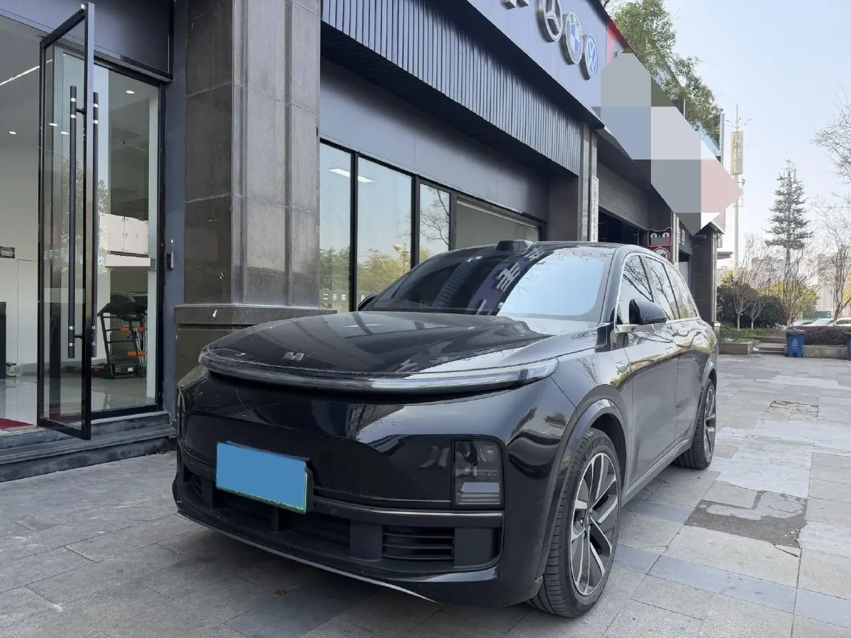 2024 Toyota Granvia 2.5L 189HP L4 E-CVT Hybrid,autocango,china used car exporter,china ev exporter,chinese used car exporter,chinese used ev exporter