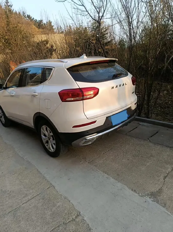 2021 Haval H6 1.5T 150HP L4 7DCT,autocango,china used car exporter,china ev exporter,chinese used car exporter,chinese used ev exporter
