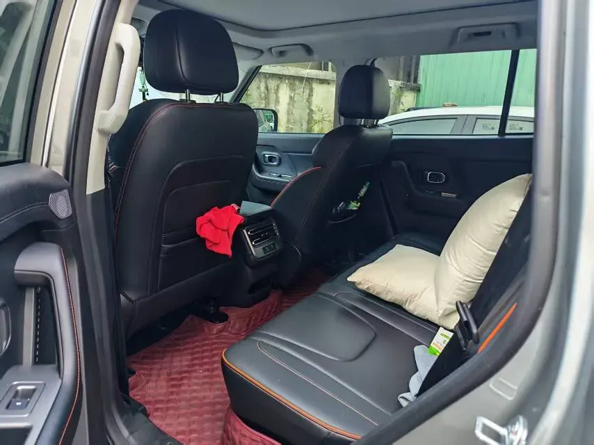 2025 Jetour DASHING 1.5T 184HP L4 7DCT,autocango,china used car exporter,china ev exporter,chinese used car exporter,chinese used ev exporter