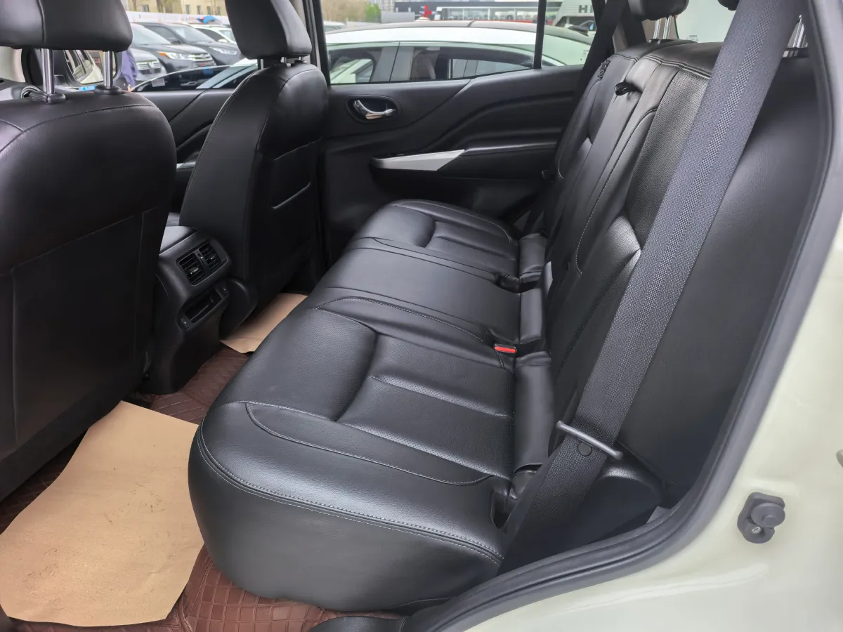 2020 Nissan Terra 2.5L 193HP L4 7AT,autocango,china used car exporter,china ev exporter,chinese used car exporter,chinese used ev exporter