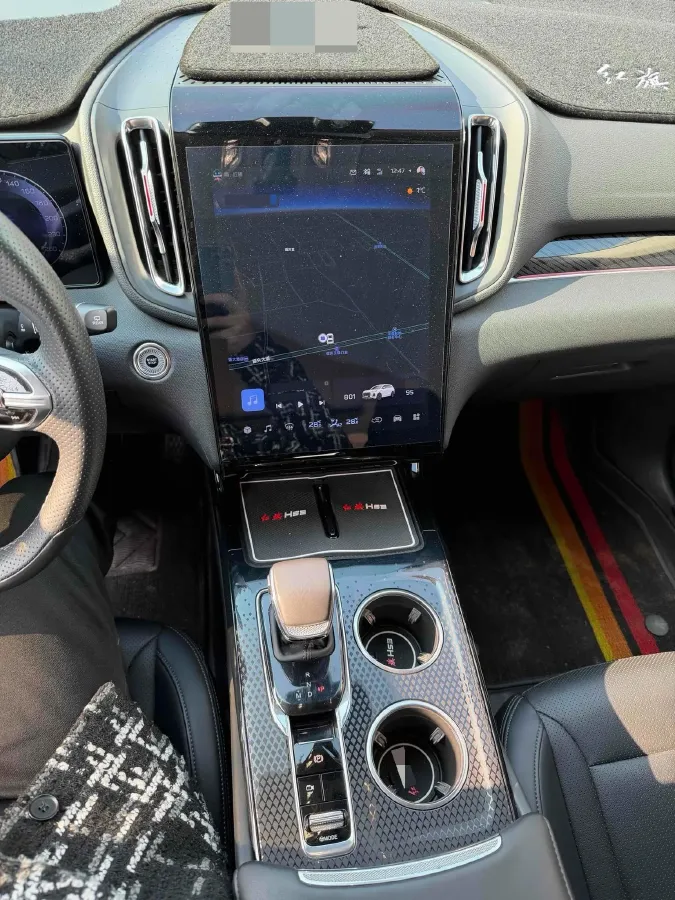 2023 HongQi HS3 2.0T 252HP L4 8AT,autocango,china used car exporter,china ev exporter,chinese used car exporter,chinese used ev exporter