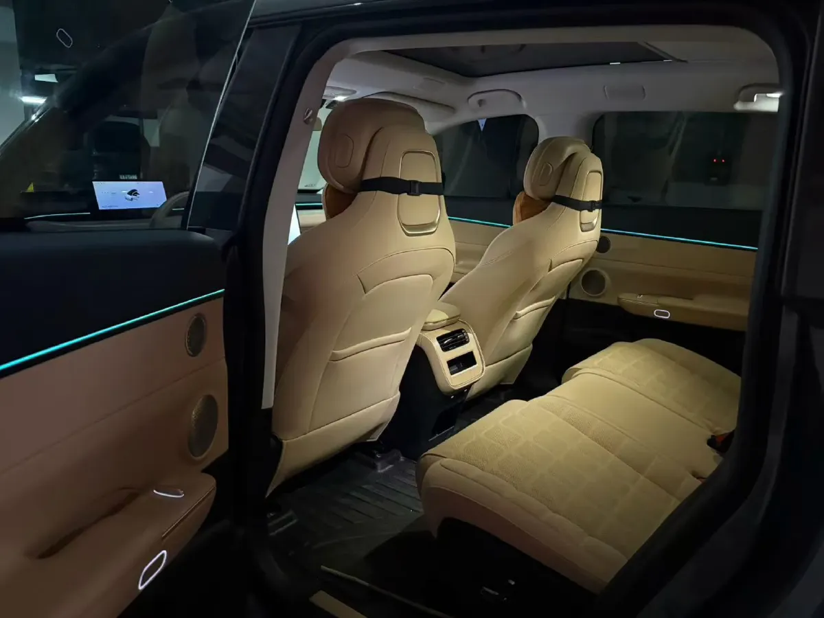 2024 Exceed Sterra ET REEV 156HP REEV 32KWH,autocango,china used car exporter,china ev exporter,chinese used car exporter,chinese used ev exporter