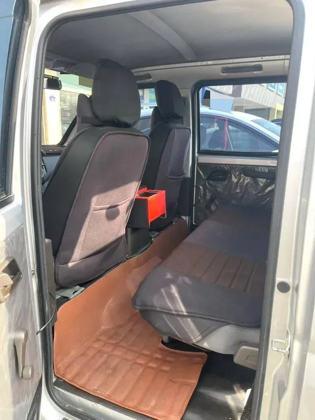 2022 WuLing RongGuang New Truck 1.8L 125HP L4 5MT,autocango,china used car exporter,china ev exporter,chinese used car exporter,chinese used ev exporter