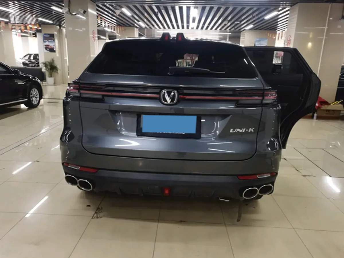 2023 ChangAn UNI-K 2.0T 233HP L4 8AT,autocango,china used car exporter,china ev exporter,chinese used car exporter,chinese used ev exporter