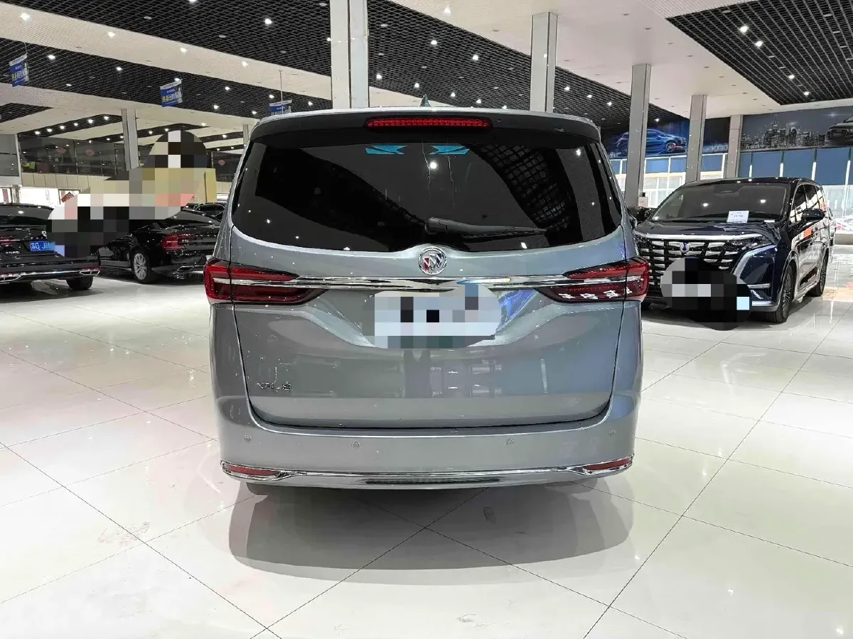 2023 Buick GL8 2.0T 237HP L4 9AT,autocango,china used car exporter,china ev exporter,chinese used car exporter,chinese used ev exporter