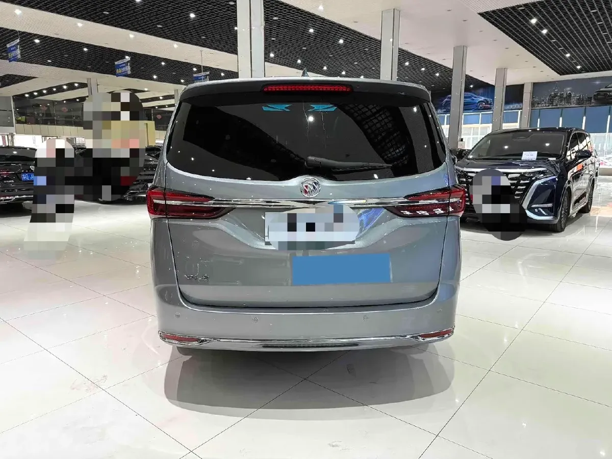 2023 Buick GL8 2.0T 237HP L4 9AT,autocango,china used car exporter,china ev exporter,chinese used car exporter,chinese used ev exporter