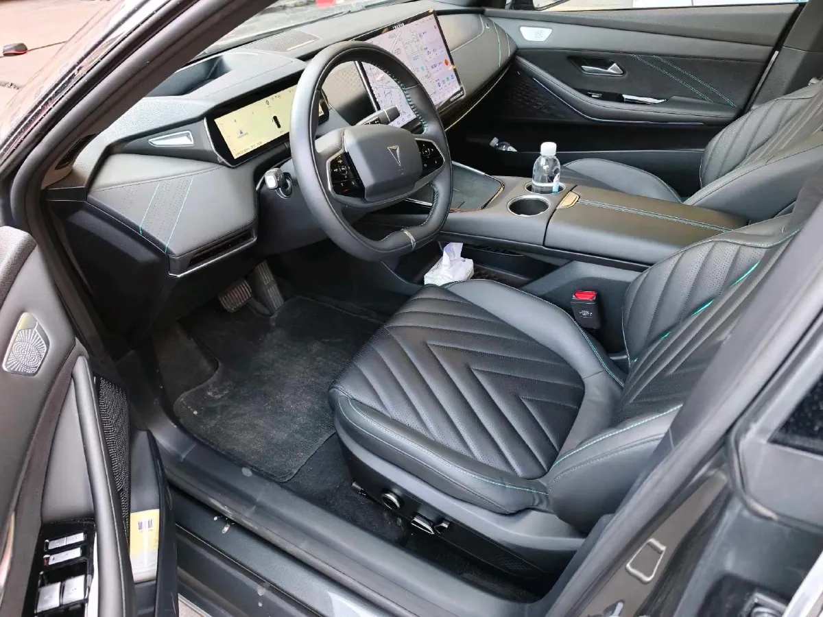 2023 Deepal SL03 1.5L 95HP L4 REEV 28.39KWH,autocango,china used car exporter,china ev exporter,chinese used car exporter,chinese used ev exporter