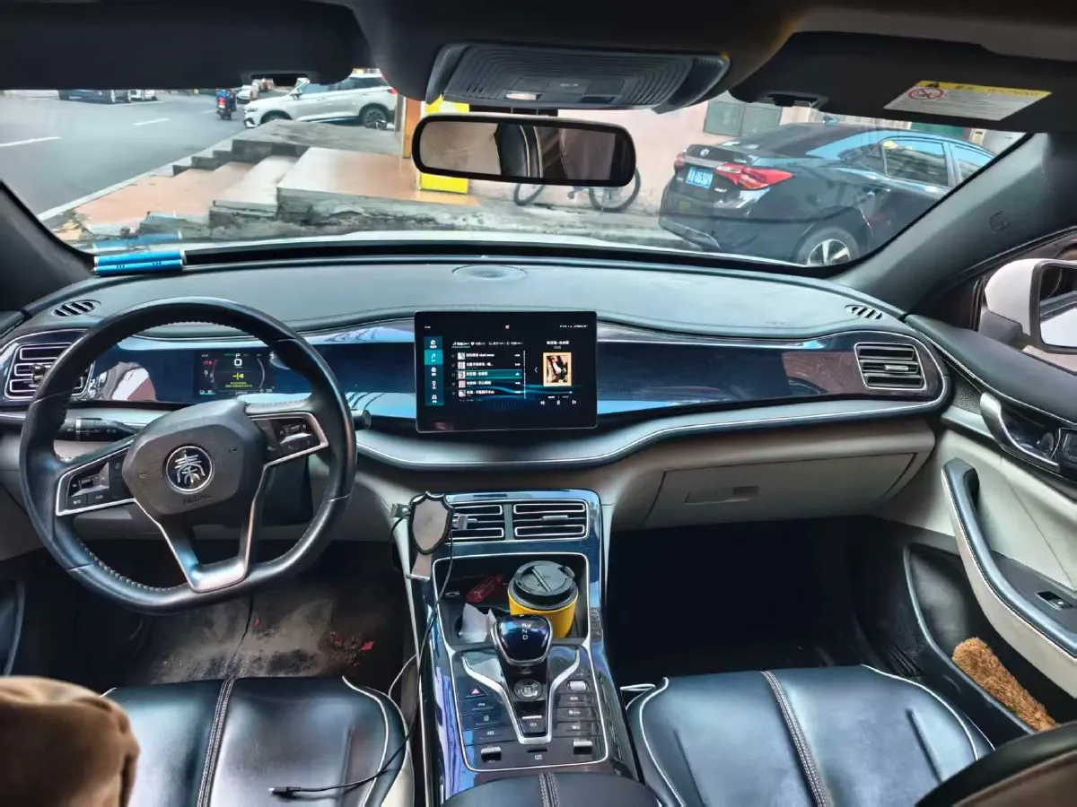 2021 Haval F7 1.5T 169HP L4 7DCT,autocango,china used car exporter,china ev exporter,chinese used car exporter,chinese used ev exporter