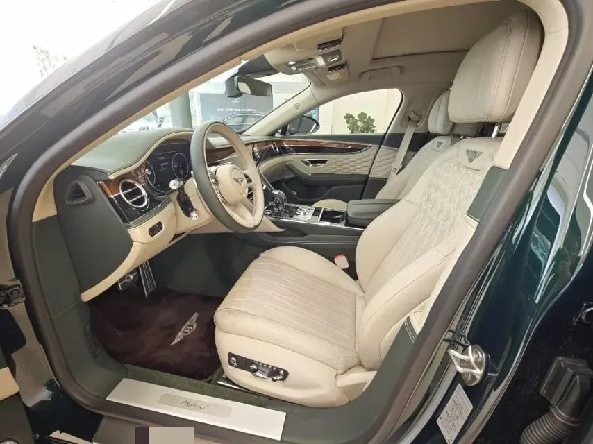 2022 Bentley Flying Spur 2.9T 416HP V6 8DCT PHEV 18KWH,autocango,china used car exporter,china ev exporter,chinese used car exporter,chinese used ev exporter