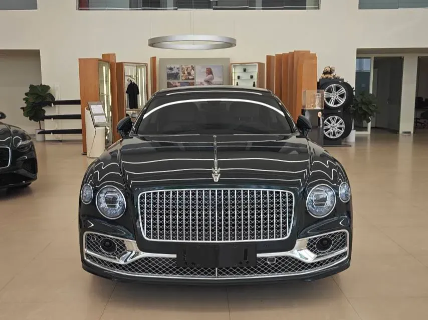 2022 Bentley Flying Spur 2.9T 416HP V6 8DCT PHEV 18KWH,autocango,china used car exporter,china ev exporter,chinese used car exporter,chinese used ev exporter
