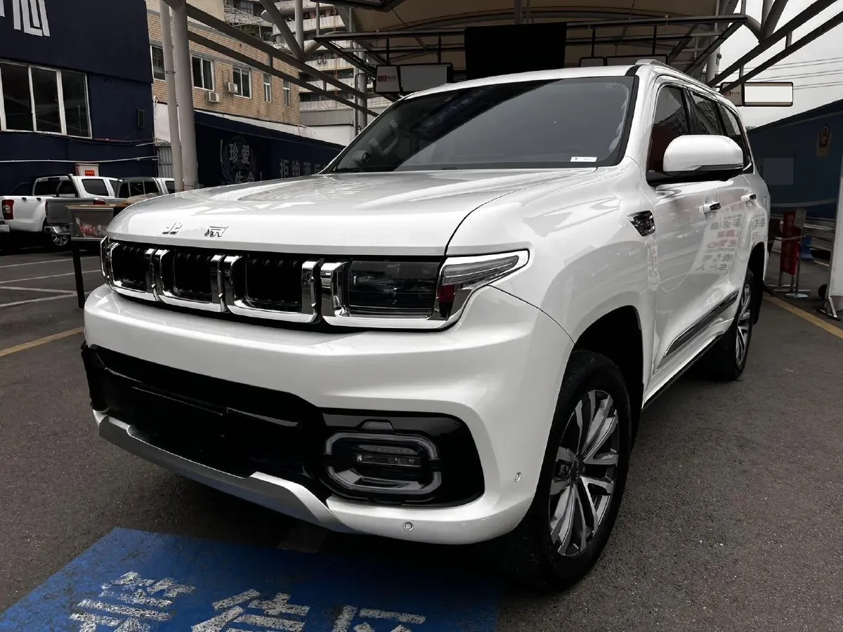 2022 Beijing BJ60 2.0T 267HP L4 8AT,autocango,china used car exporter,china ev exporter,chinese used car exporter,chinese used ev exporter