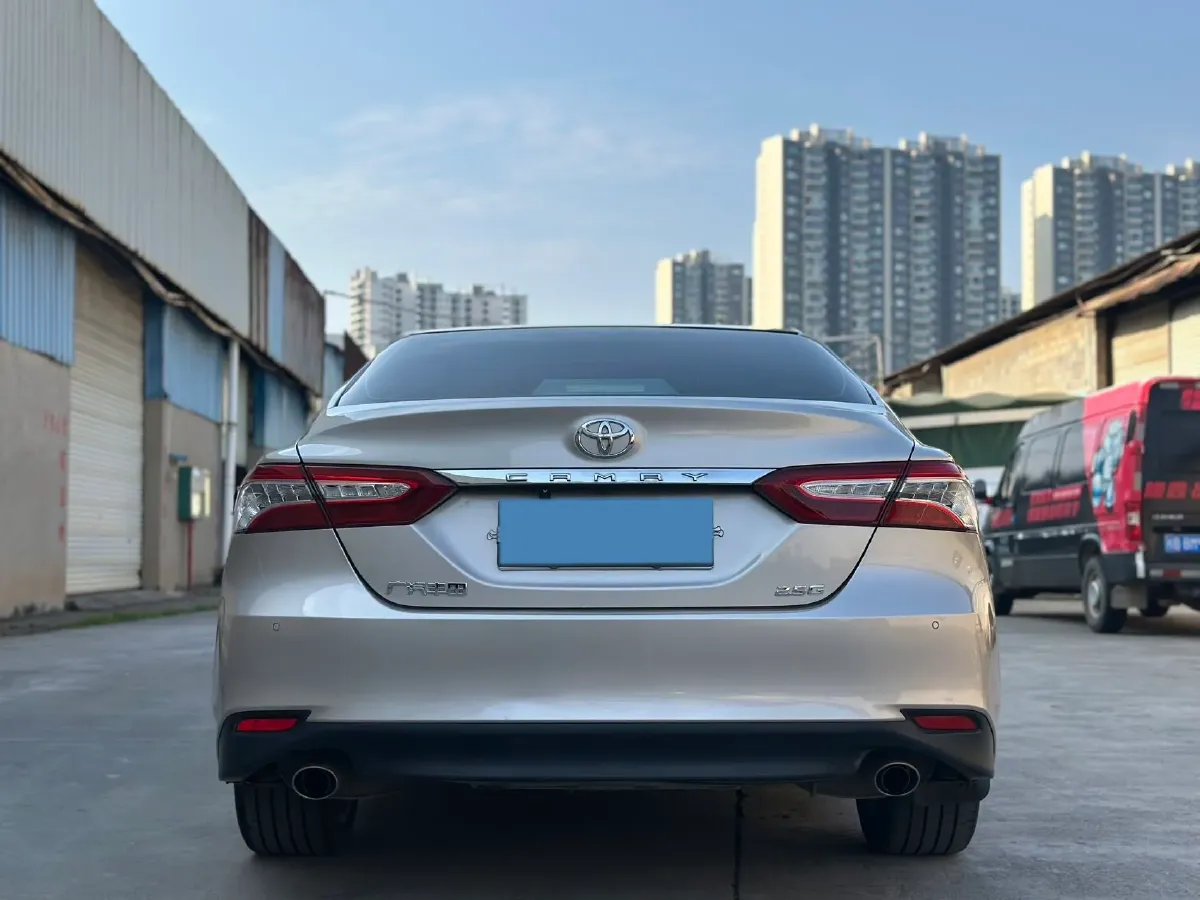 2019 Toyota Camry 2.5L 209HP L4 8AT,autocango,china used car exporter,china ev exporter,chinese used car exporter,chinese used ev exporter