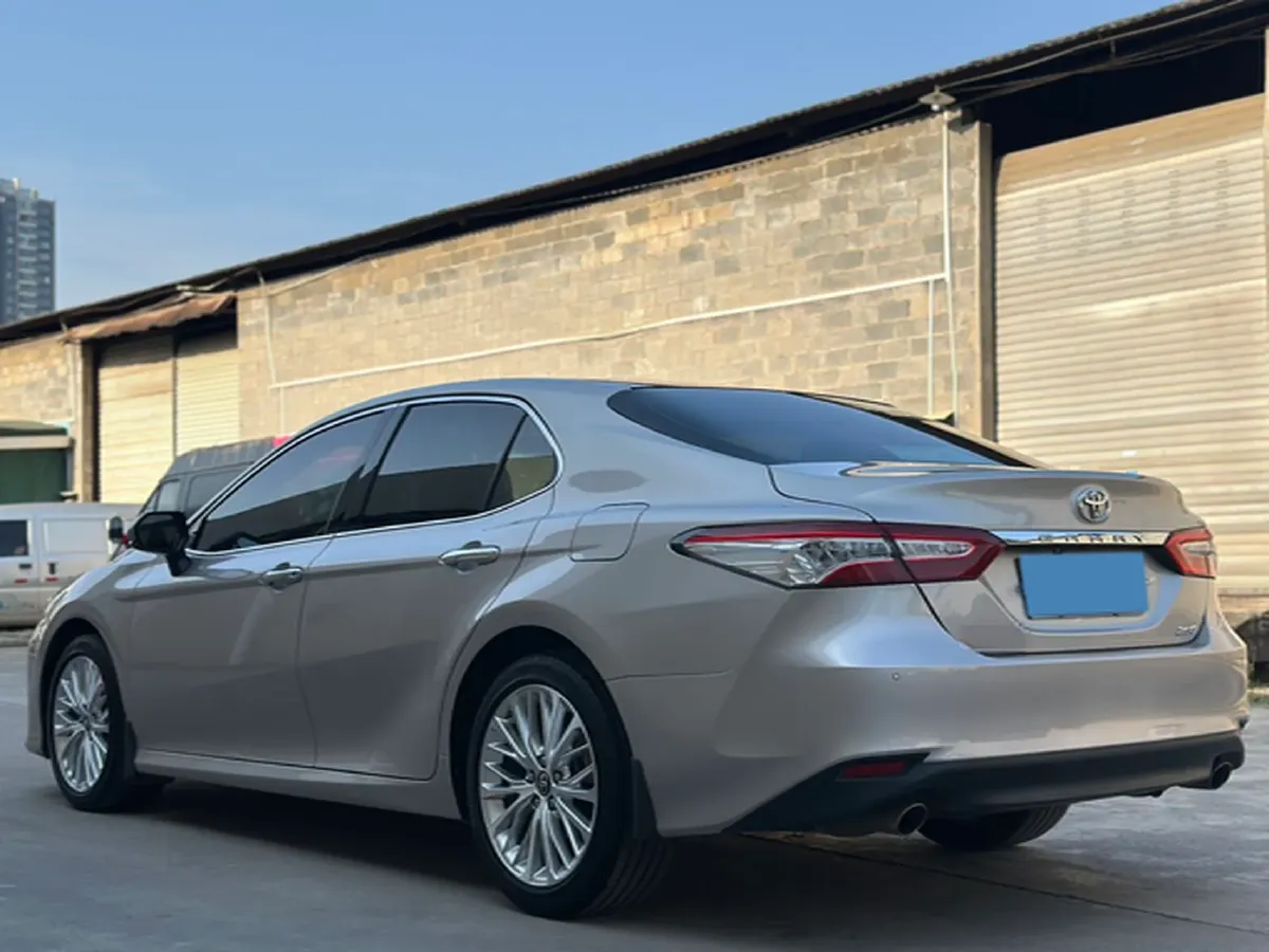 2019 Toyota Camry 2.5L 209HP L4 8AT,autocango,china used car exporter,china ev exporter,chinese used car exporter,chinese used ev exporter