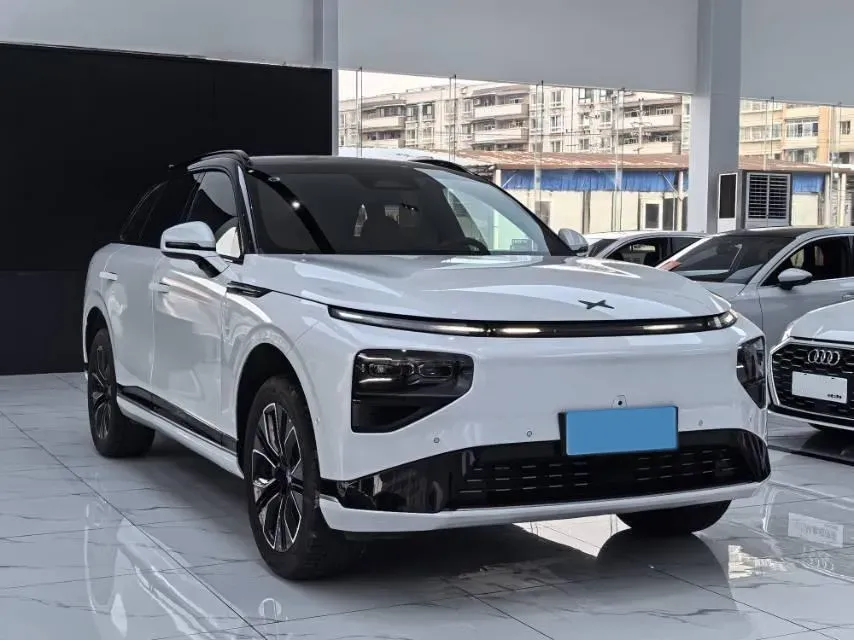 2025 Xpeng G9 BEV 79KWH,autocango,china used car exporter,china ev exporter,chinese used car exporter,chinese used ev exporter