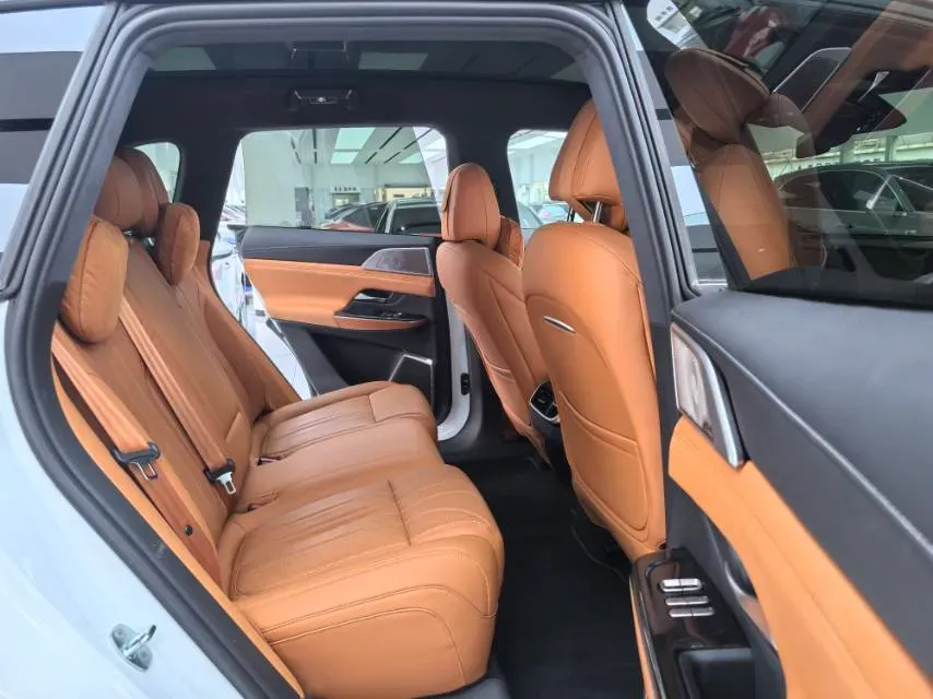 2025 Xpeng G9 BEV 79KWH,autocango,china used car exporter,china ev exporter,chinese used car exporter,chinese used ev exporter