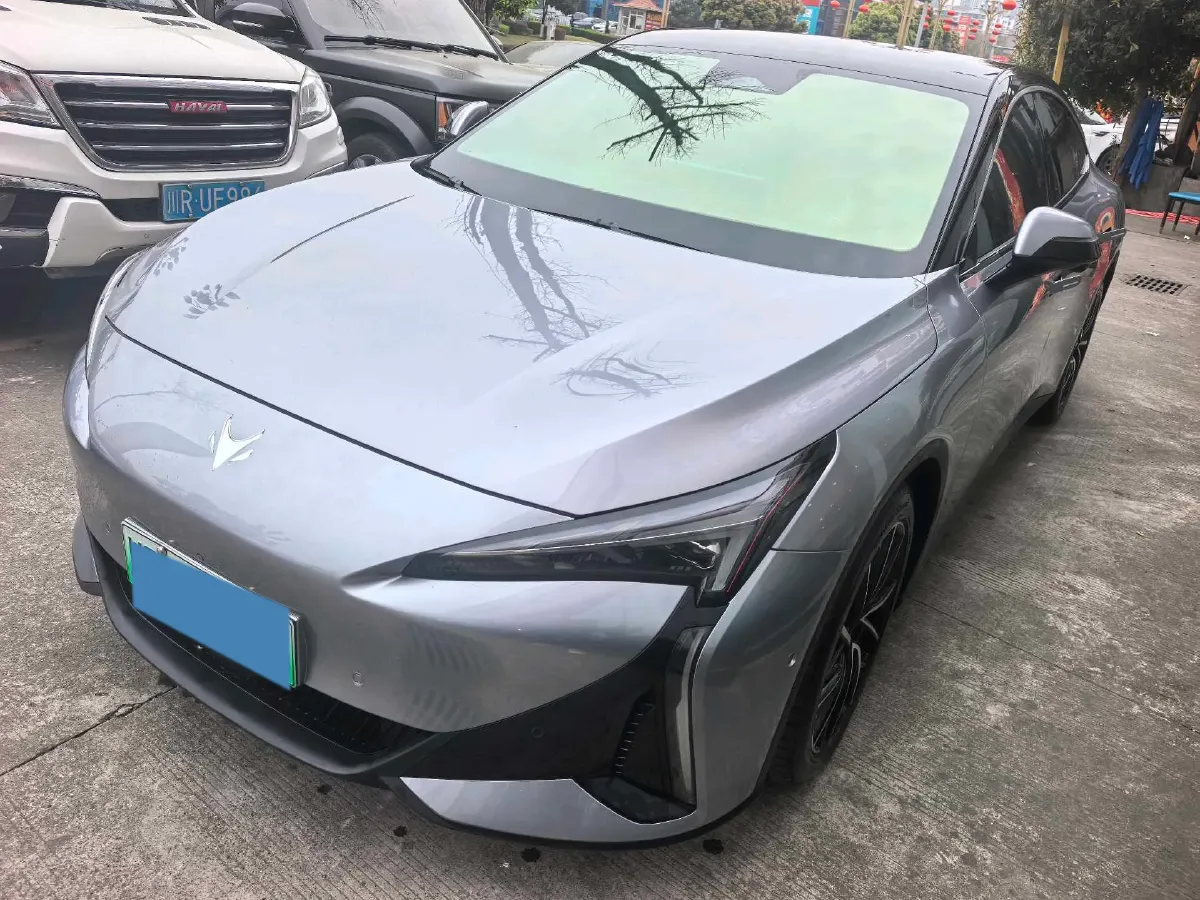 2024 ARCFOX αT5 BEV 79.2KWH,autocango,china used car exporter,china ev exporter,chinese used car exporter,chinese used ev exporter