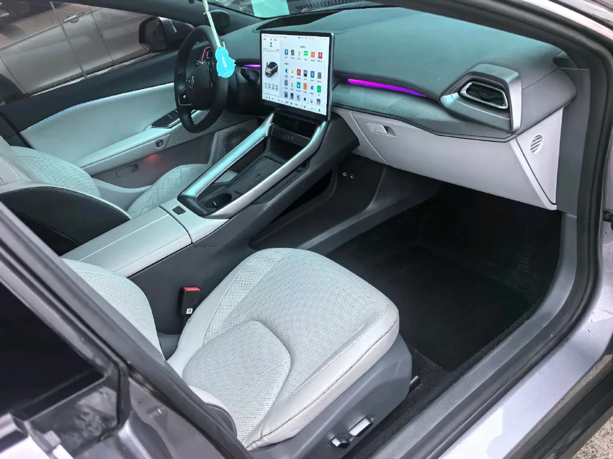 2024 ARCFOX αT5 BEV 79.2KWH,autocango,china used car exporter,china ev exporter,chinese used car exporter,chinese used ev exporter