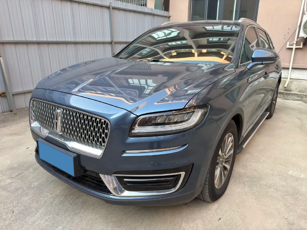 2019 Lincoln Nautilus 2.0T 224HP L4 8AT,autocango,china used car exporter,china ev exporter,chinese used car exporter,chinese used ev exporter